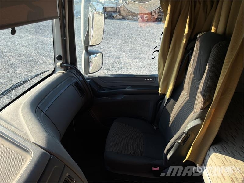 DAF XF 460 FT 4x2 S/A Sleeper Truck Tractor Влекачи