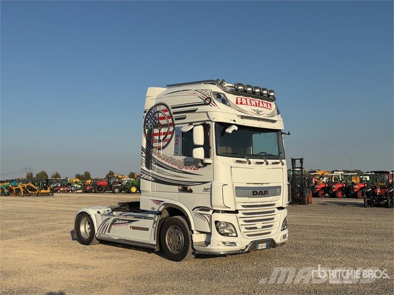 DAF XF 510 FT S/A Sleeper Truck Tractor Влекачи