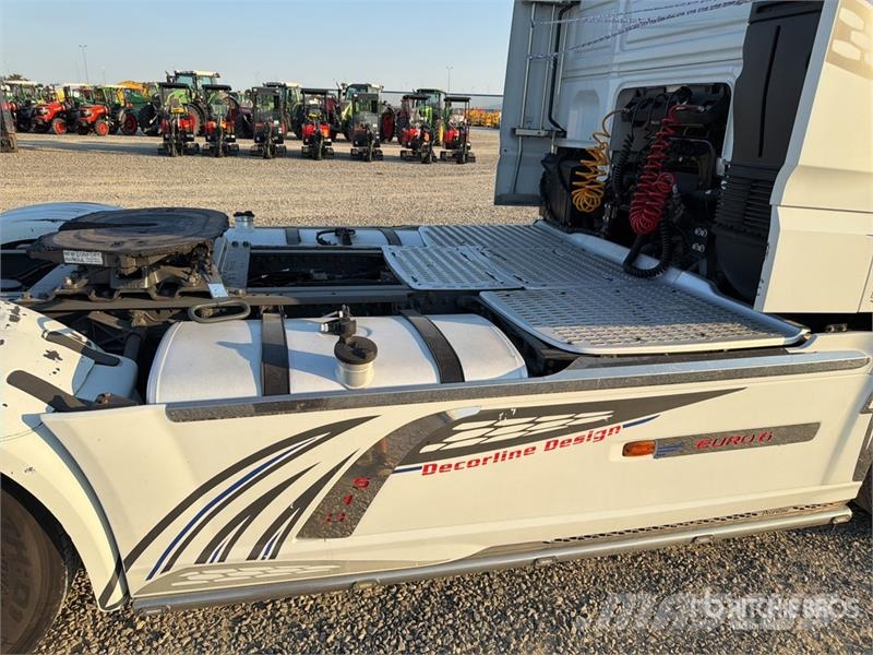 DAF XF 510 FT S/A Sleeper Truck Tractor Влекачи