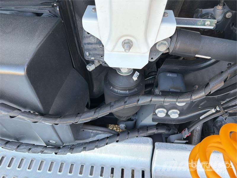DAF XF 510 FT S/A Sleeper Truck Tractor Влекачи