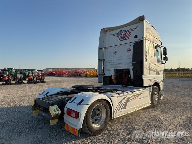 DAF XF 510 FT S/A Sleeper Truck Tractor Влекачи