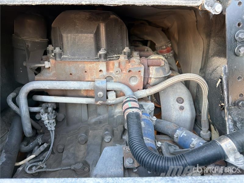DAF XF105 4x2 S/A Sleeper Truck Tractor Dragbilar