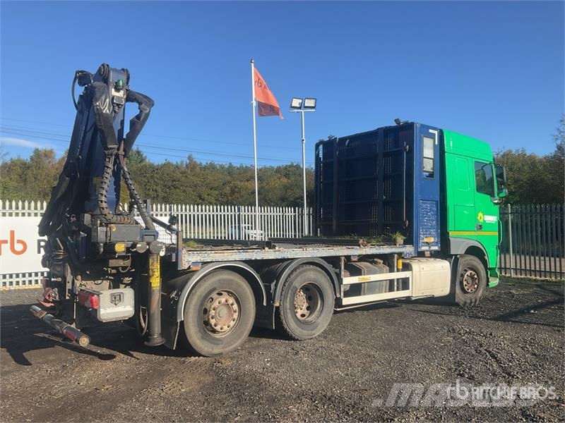 DAF XF440 6x2 Flatbed Truck w/Palfinger Q150Z Easyfold Kranwagen