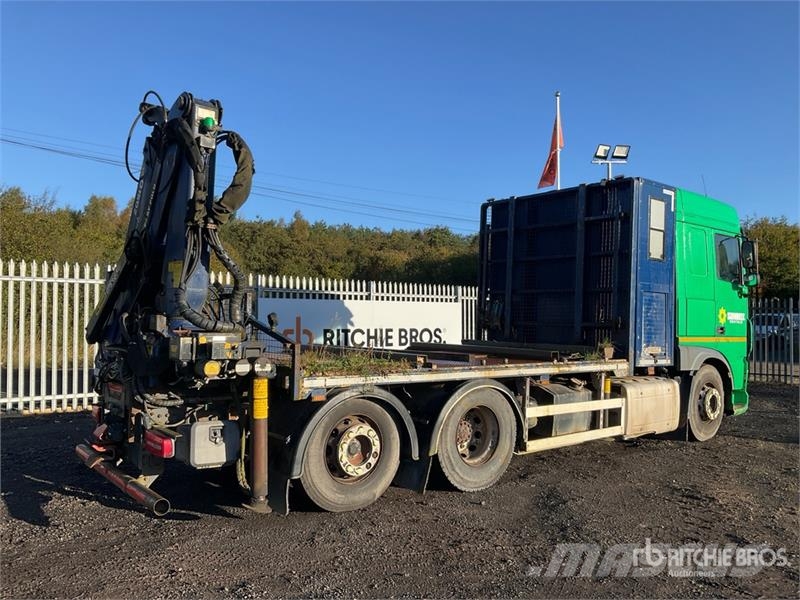 DAF XF440 6x2 Flatbed Truck w/Palfinger Q150Z Easy fol Kranwagen