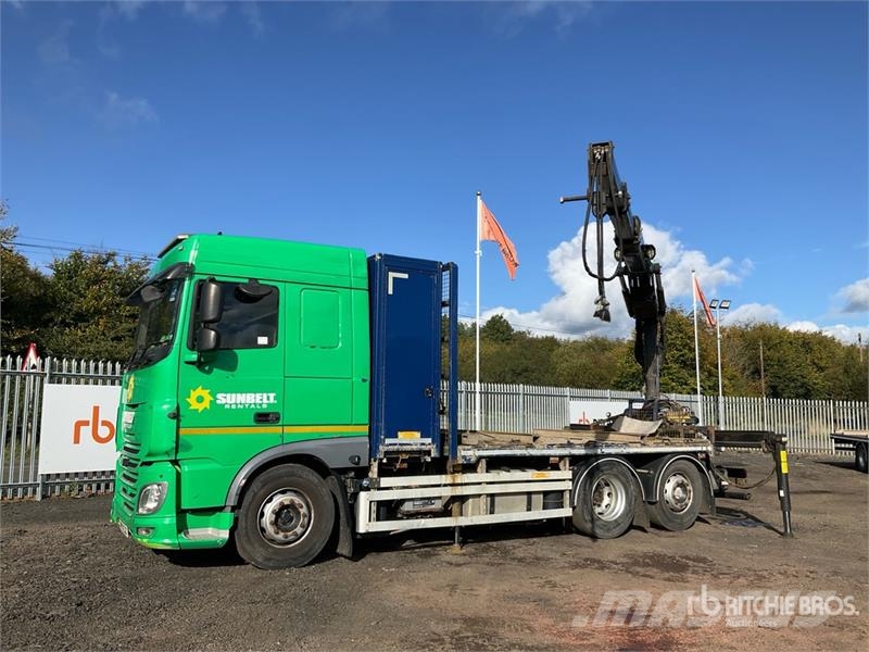 DAF XF440 6x2 Flatbed Truck Palfinger Q150Z Easyfold 4 Kranwagen