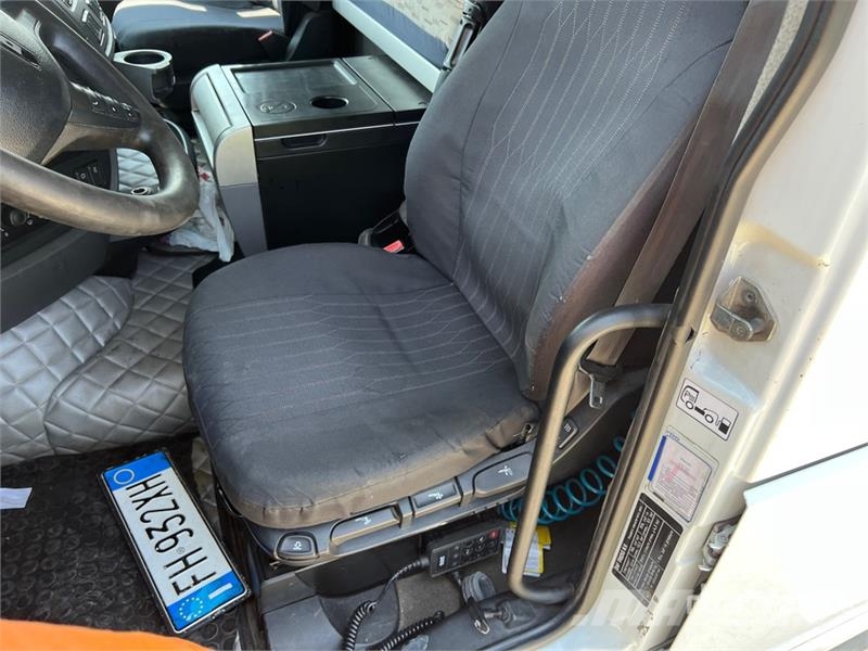DAF XF460 4x2 S/A Sleeper Truck Tractor (Inoperable) وحدات الجر