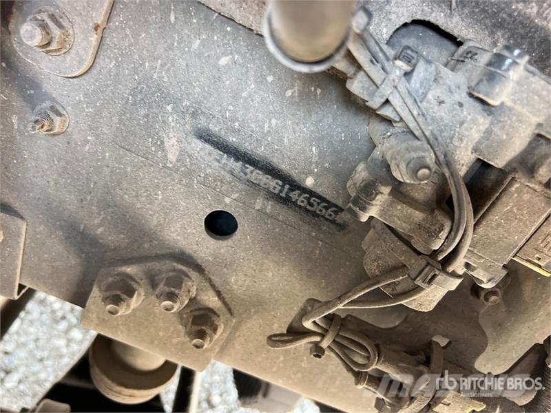 DAF XF460 4x2 S/A Sleeper Truck Tractor (Inoperable) وحدات الجر