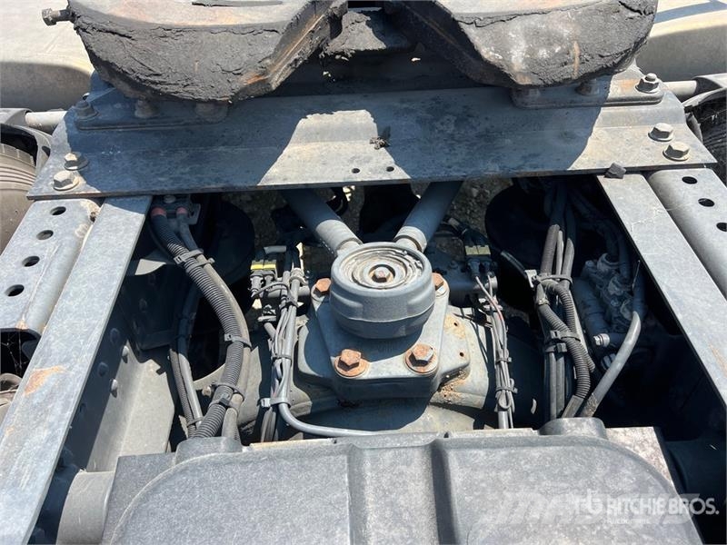 DAF XF460 4x2 S/A Sleeper Truck Tractor (Inoperable) وحدات الجر