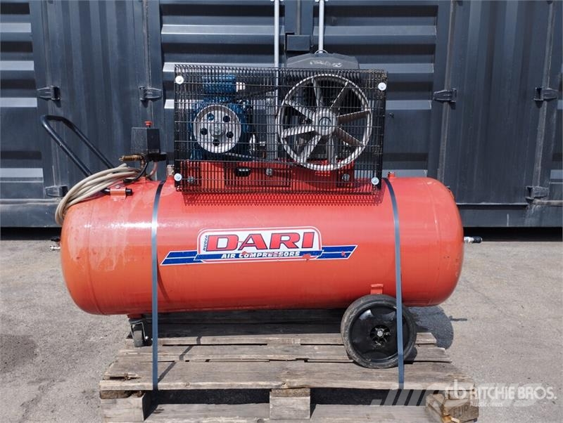 Dari CIS 70-00 Big 200L Air Compressor Компресори
