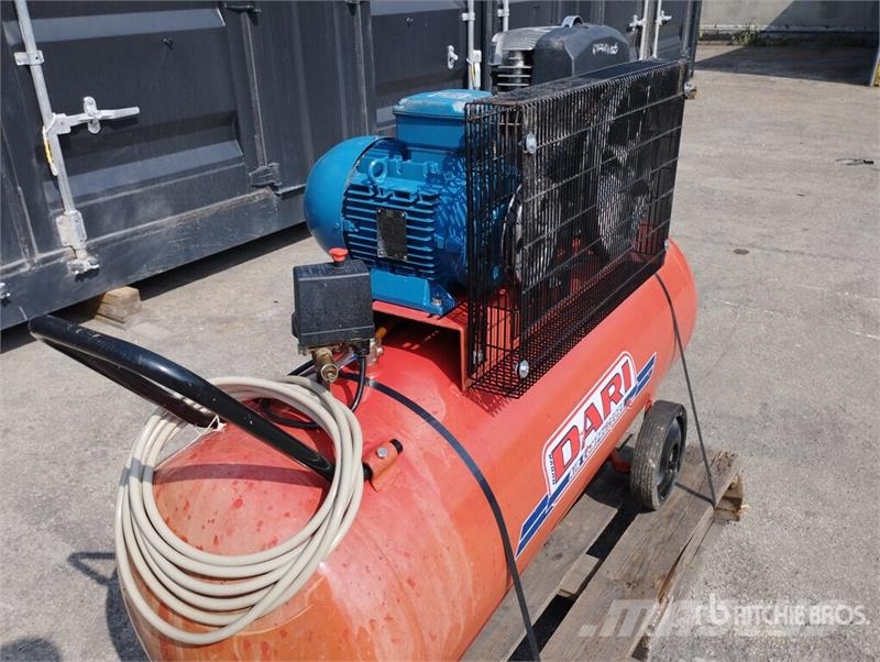 Dari CIS 70-00 Big 200L Air Compressor Компресори