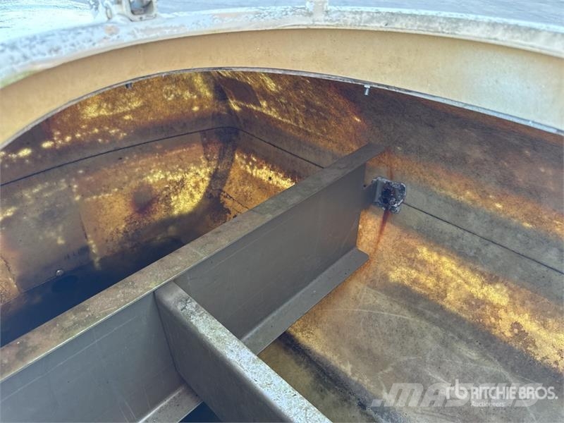 Daudin Citerne A Eau 1 Essieu S/A Water Tank Trail Andre lastebiler