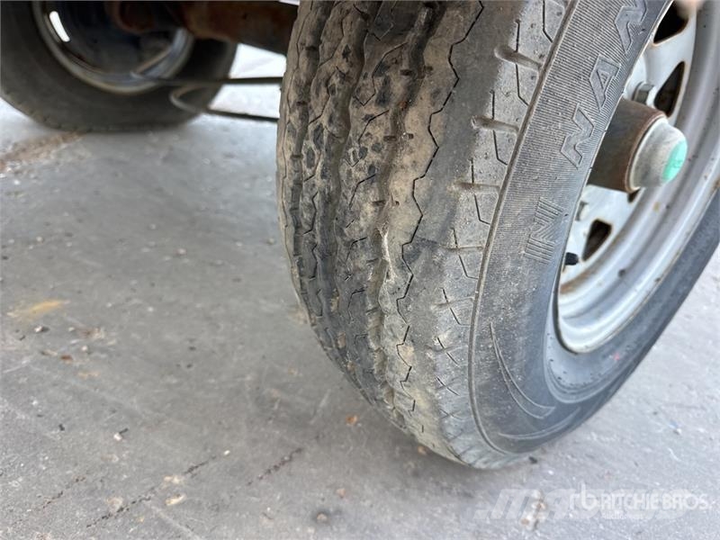 Daudin Citerne A Eau 1 Essieu S/A Water Tank Trail Andre lastebiler