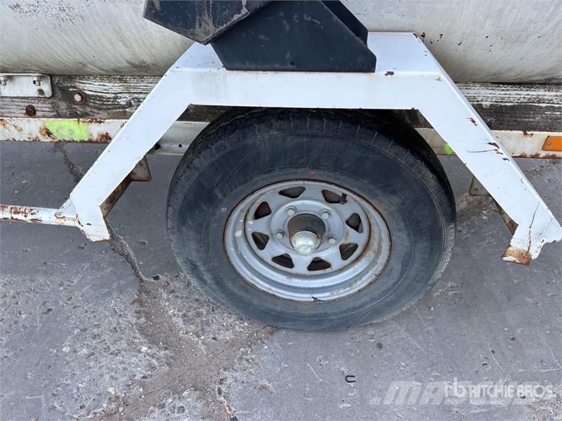 Daudin Remorque Citerne A Eau 1Essieu S/A Water Ta Other trucks