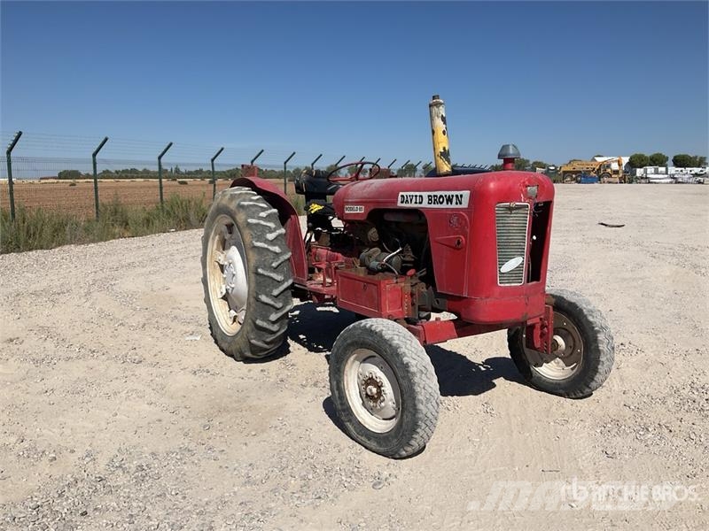 David Brown Modelo 65 Antique Tractor (Inoperable) Traktoriai
