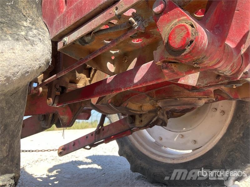David Brown Modelo 65 Antique Tractor (Inoperable) Traktoriai
