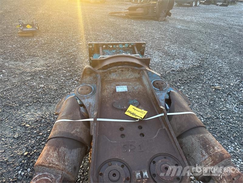 Dehaco CR20 R Hydraulic Demolition Shear Scharen
