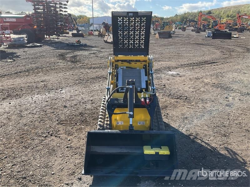 Delano T360 Mini Skid Steer Loader Mini Pale Gommate