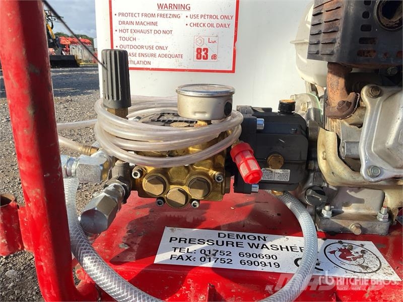 Demon Pressure Washer Мийні апарати низького тиску