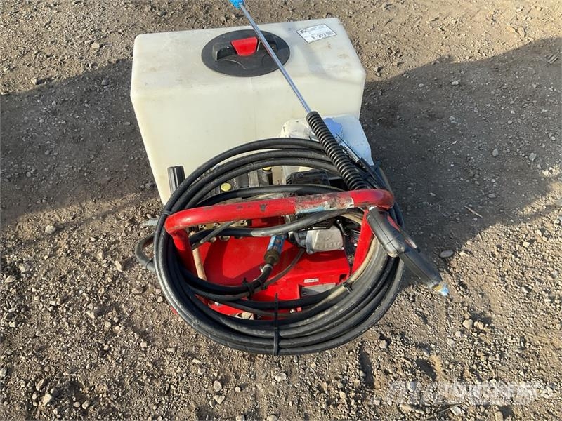 Demon Pressure Washer Мийні апарати низького тиску