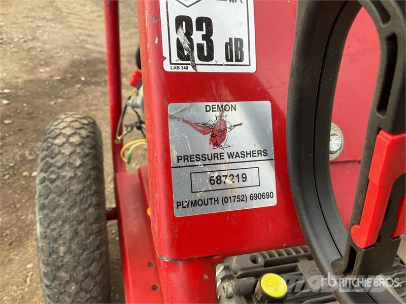Demon Pressure Washer Мийні апарати низького тиску