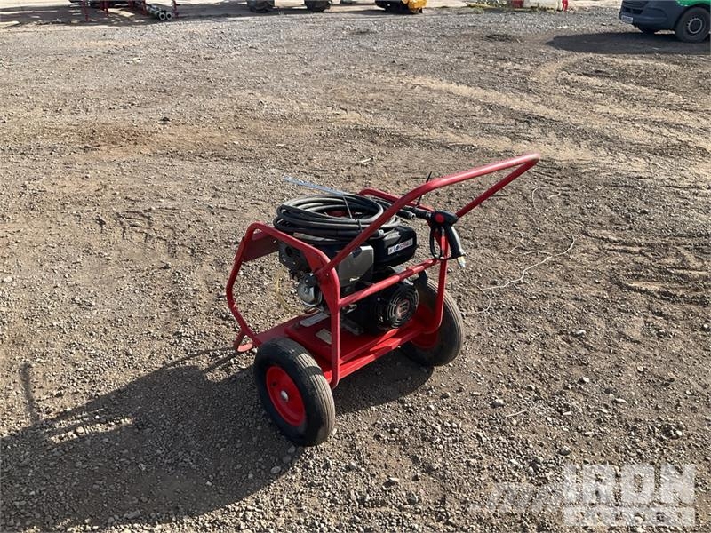 Demon Pressure Washer Light pressure washers