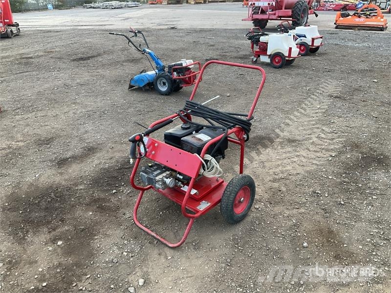 Demon Pressure Washer Мийні апарати низького тиску