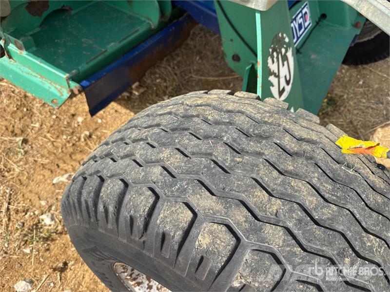 Desvoys BV Master Coupe معدات جز نباتات البطاطس المتيبسة