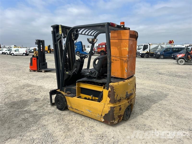 Detank 18EF 1000 kg Electric Forklift Elektromos targoncák