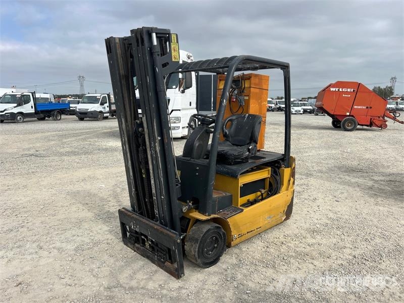 Detank 18EF 1000 kg Electric Forklift Elektromos targoncák