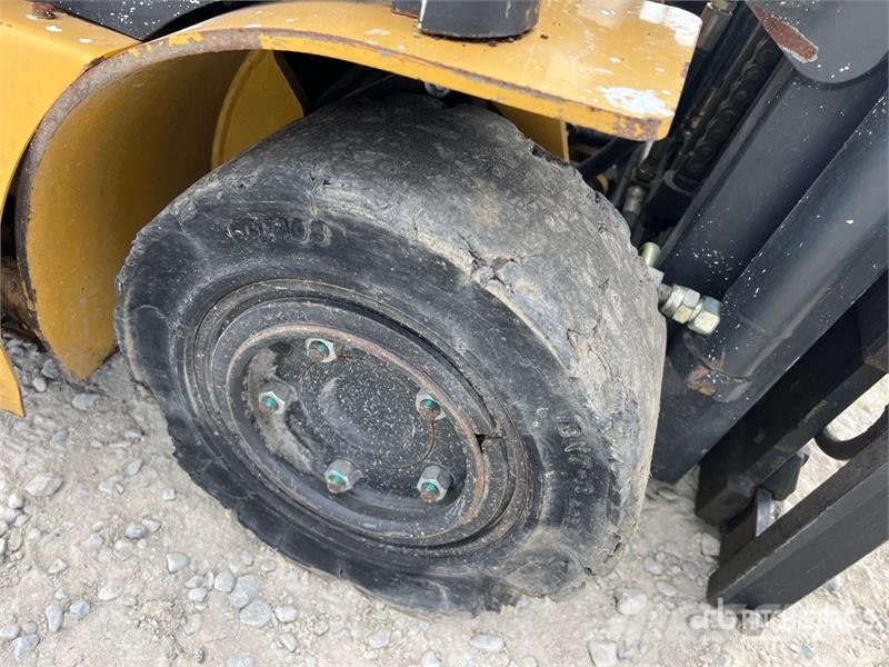Detank 18EF 1000 kg Electric Forklift Elektromos targoncák