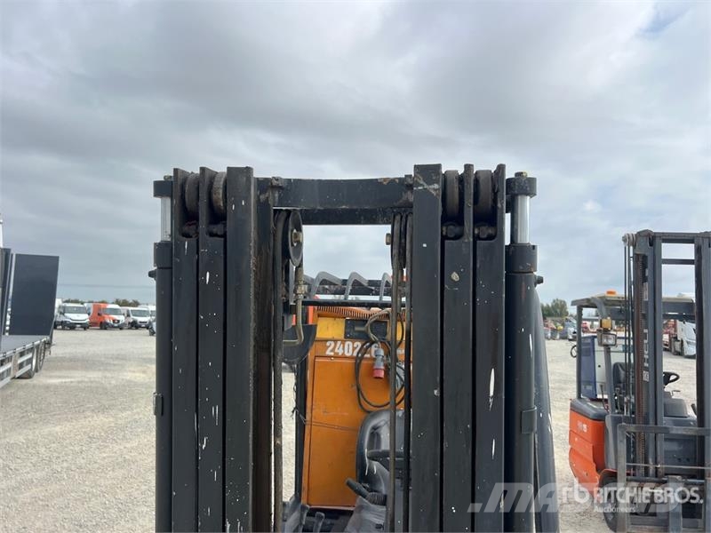 Detank 18EF 1000 kg Electric Forklift Elektromos targoncák