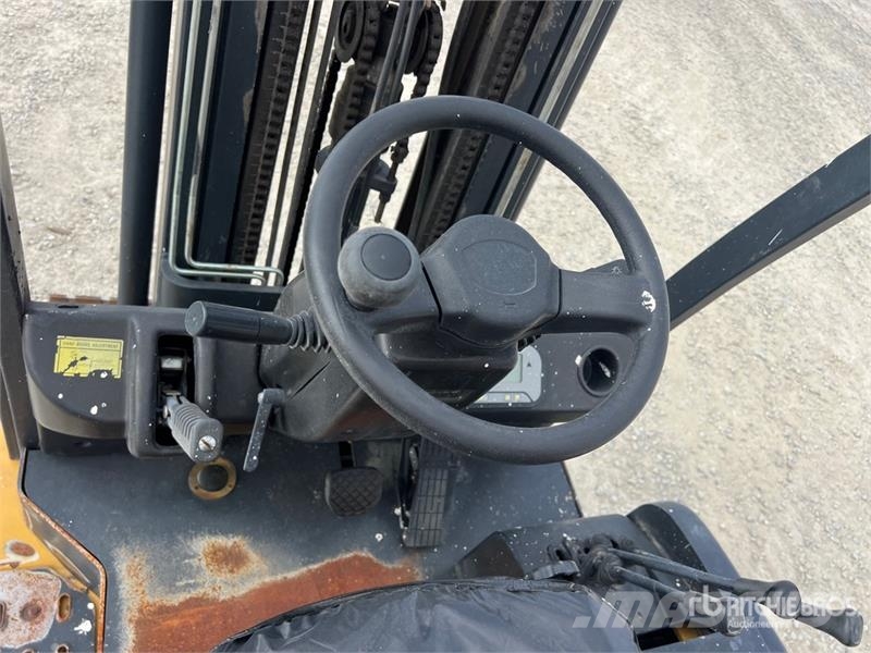 Detank 18EF 1000 kg Electric Forklift Elektromos targoncák