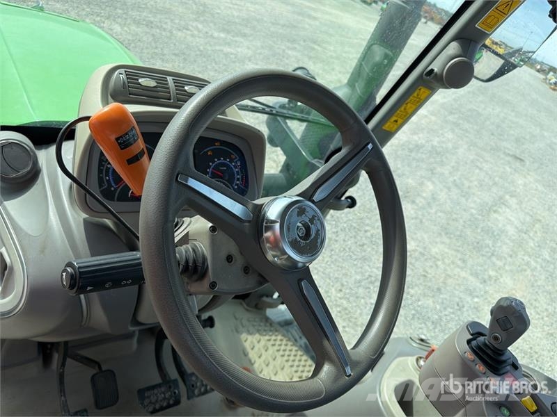 Deutz-Fahr 61504 RVSHIFT 4WD Tractor Трактори