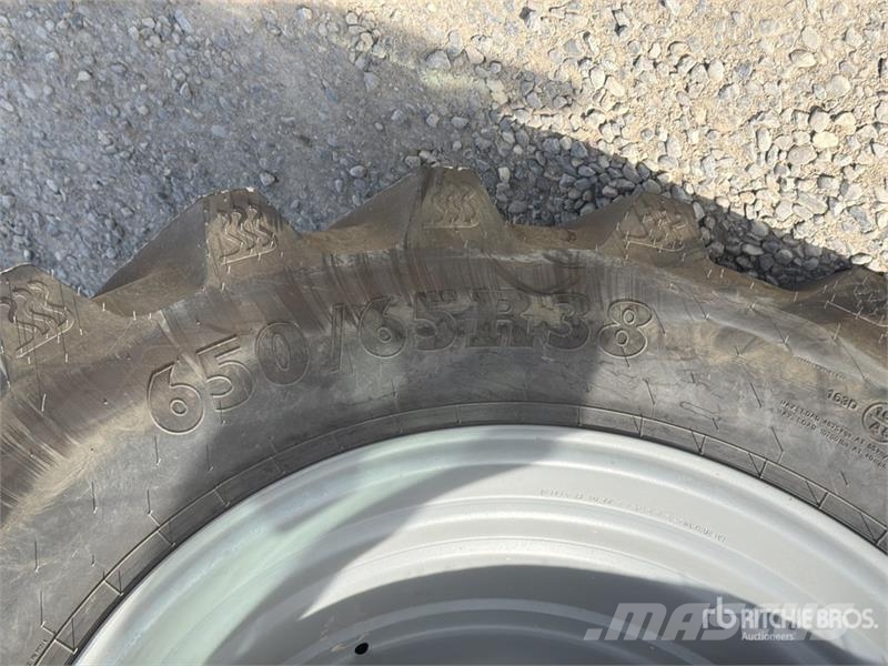 Deutz-Fahr 61504 RVSHIFT 4WD Tractor Трактори
