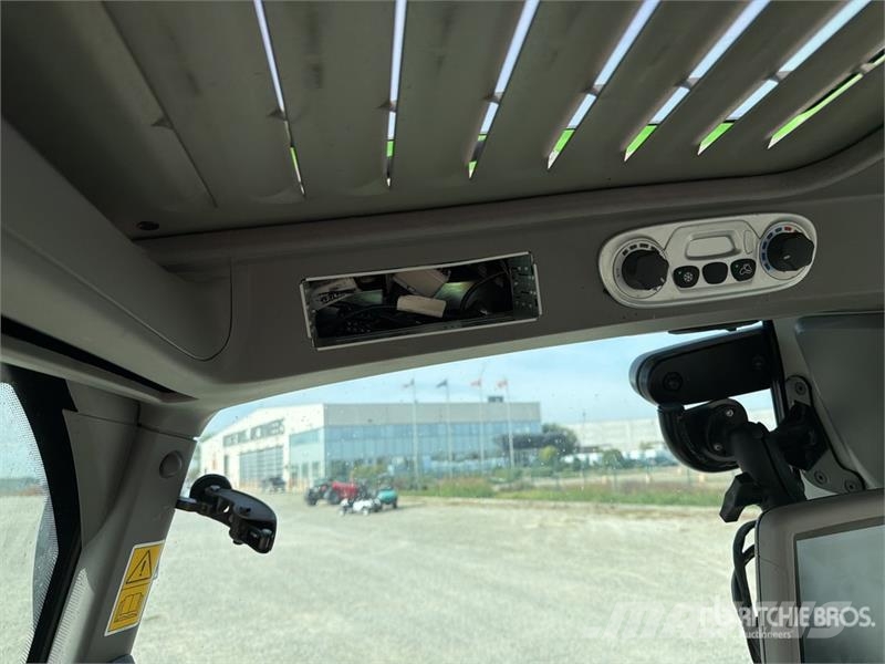 Deutz-Fahr 61504 RVSHIFT 4WD Tractor Трактори