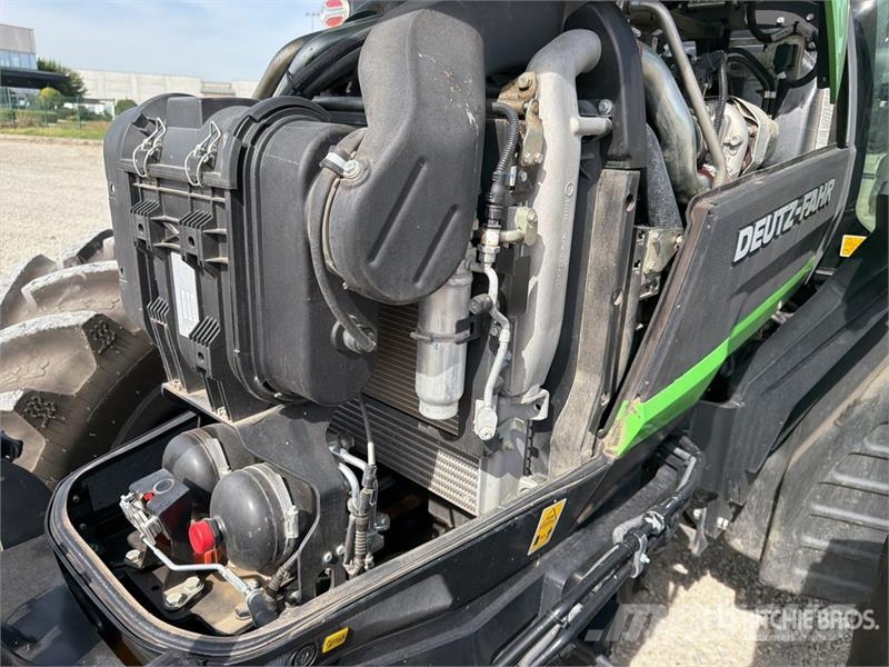 Deutz-Fahr 61504 RVSHIFT 4WD Tractor Трактори
