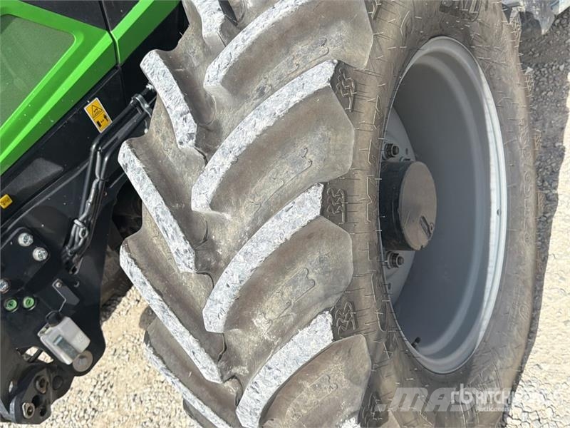 Deutz-Fahr 61504 RVSHIFT 4WD Tractor Трактори