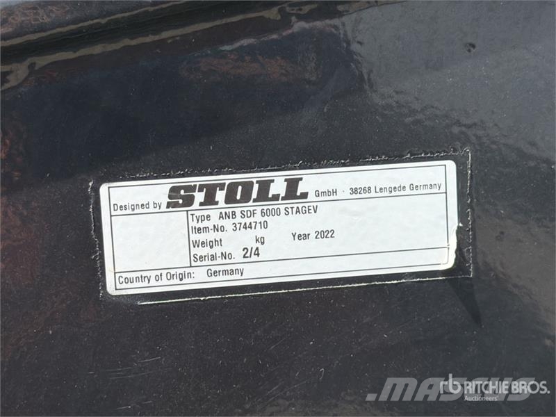 Deutz-Fahr 61504 RVSHIFT 4WD Tractor Трактори