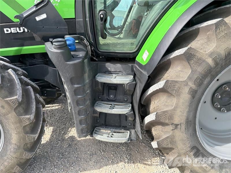 Deutz-Fahr 61504 RVSHIFT 4WD Tractor Трактори
