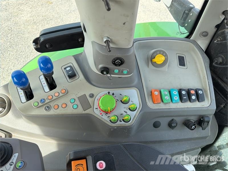 Deutz-Fahr 61504 RVSHIFT 4WD Tractor Трактори