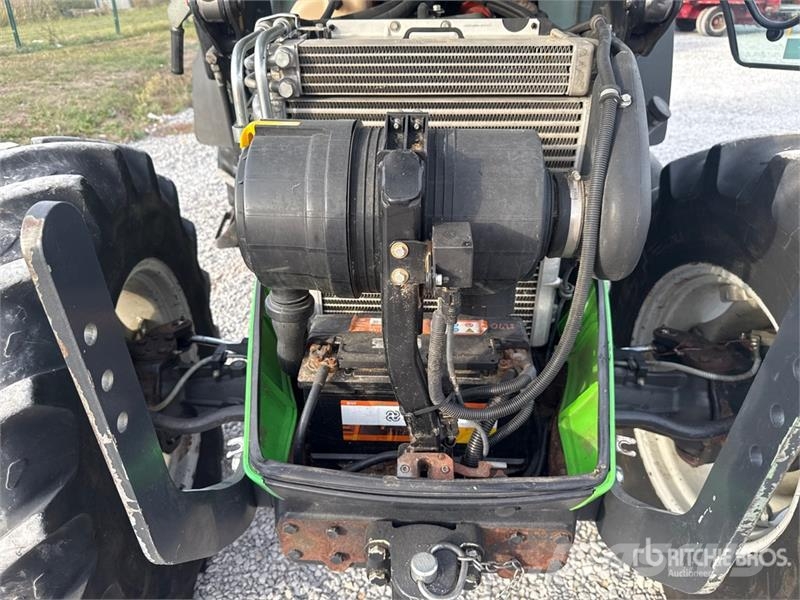 Deutz-Fahr Agrofarm 4WD Tractor Trattori