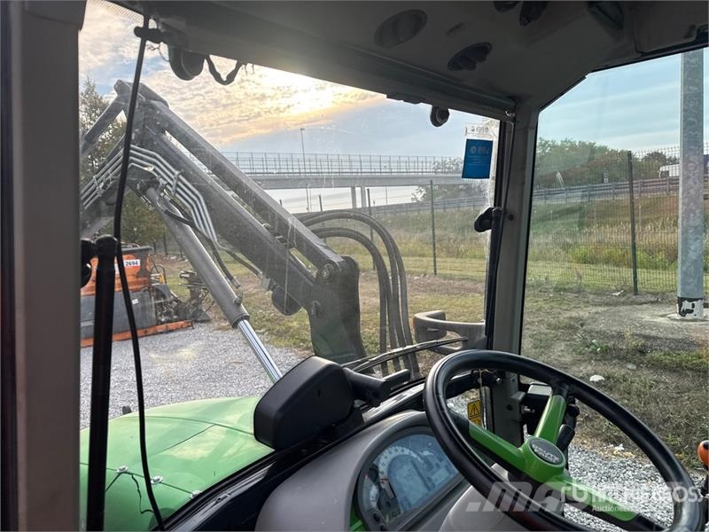 Deutz-Fahr Agrofarm 4WD Tractor Trattori