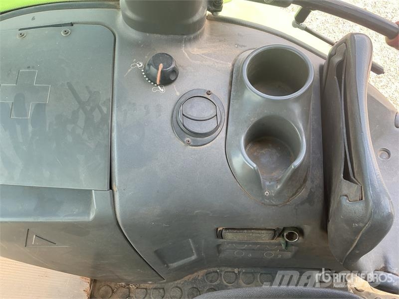 Deutz-Fahr Agrotron 200T 4WD Tractor 拖拉机/农用车