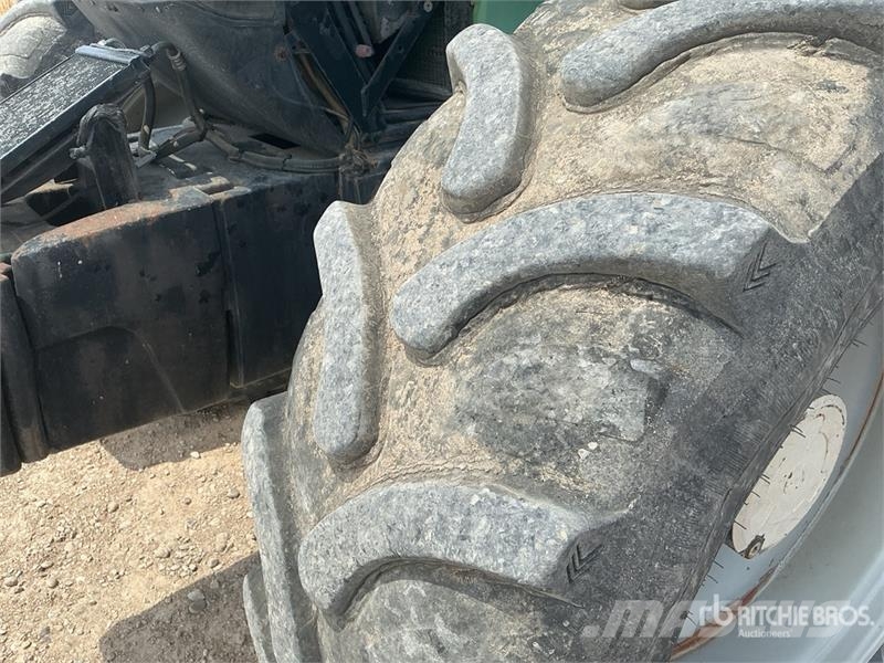 Deutz-Fahr Agrotron 200T 4WD Tractor 拖拉机/农用车
