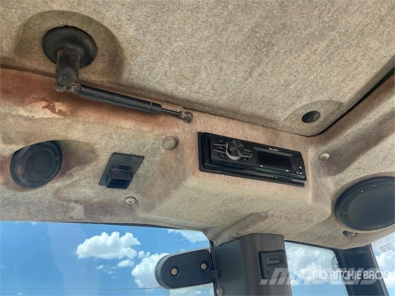 Deutz-Fahr Agrotron 200T 4WD Tractor 拖拉机/农用车