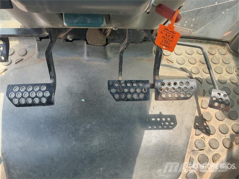 Deutz-Fahr Agrotron 200T 4WD Tractor 拖拉机/农用车