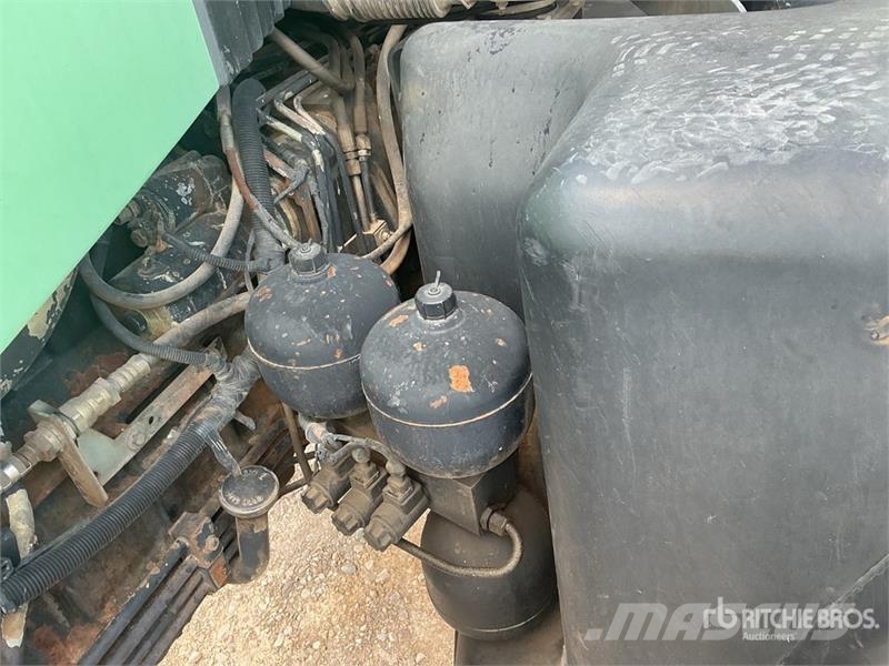 Deutz-Fahr Agrotron 200T 4WD Tractor 拖拉机/农用车