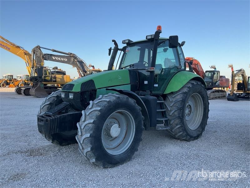 Deutz-Fahr Agrotron 200T 4WD Tractor トラクター