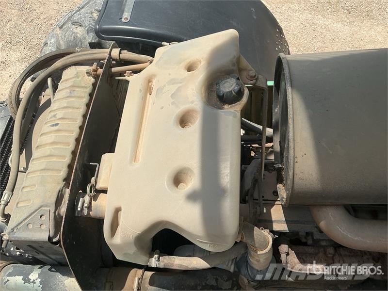 Deutz-Fahr Agrotron 200T 4WD Tractor 拖拉机/农用车