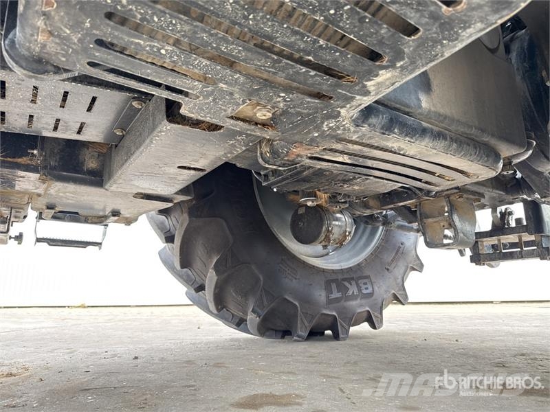 Deutz-Fahr Agrotron 6165 RC Shift 4x4 Tracteur Agricole 4WD T Traktörler